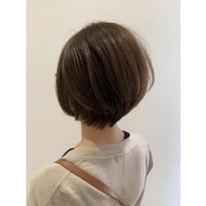 ショートヘア