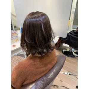 ハイライトイルミナカラー - CREA茅ヶ崎北口【クレアチガサキキタグチ】掲載中