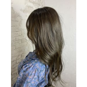 ブリーチなし/オリーブグレージュ/￥14850