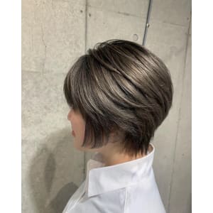 三軒茶屋_レディース_カット_ショートレイヤー_丸みショート