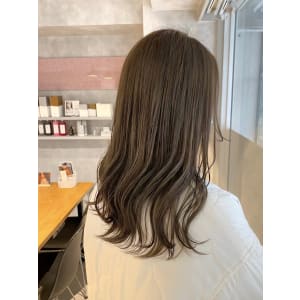 オリーブベージュカラー☆