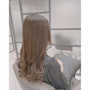 【tocca天王寺】夏におすすめオリーブベージュ