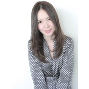 センターパートレイヤーロング