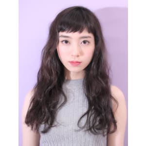 波ウェーブでトレンドヘアに☆カジュアルロング