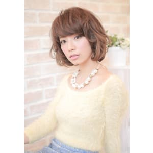 大人可愛いショートボブ