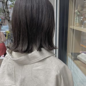三軒茶屋_ボブ_ナチュラル_外ハネ_トリートメント_小顔