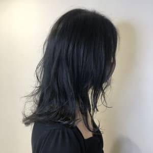 三軒茶屋_ブルー_ブリーチ_ハイトーン_ペールブルー_ロング