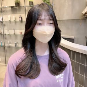 大人可愛い　韓国ヘア　美髪ロング