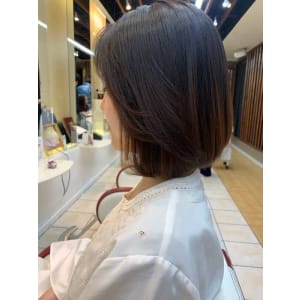 20代30代40代/前下がりボブ/ストレートボブ/TOKIO - QUALIS 上福岡店【クオリスカミフクオカテン】掲載中