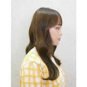 三軒茶屋_レディース_ロング_ヨシンモリ_ベージュ_コテ巻き