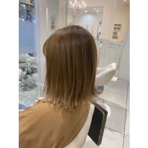 ハイトーンボブ