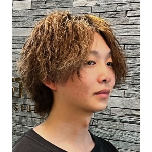 パーマしたいけどダメージが気になるメンズにケアパーマ