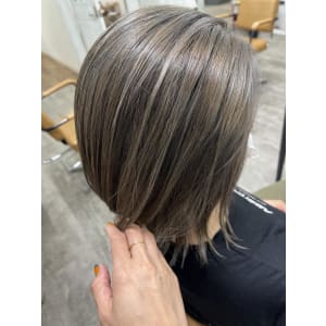 白髪ぼかしカラー20代30代40代￥15400
