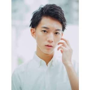 かりあげないアップバングスタイル
