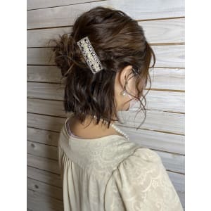 ボブのハーフアップアレンジ♪ - DECO HAIR kiitos【デコヘアーキートス】掲載中