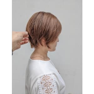 ベージュカラー×くびれショート【AVENIR我孫子】 - AVENIR 我孫子店【アブニールアビコテン】掲載中