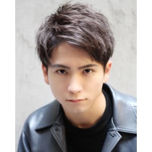 10代20代30代40代　アップバンク　ビジネスショート