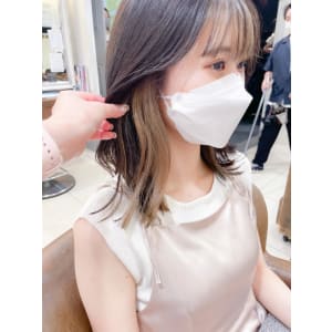 グレージュ インナーカラーとフェイスフレーミング【横浜】