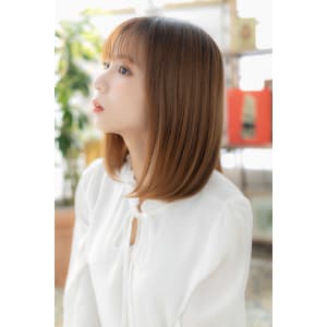 インナーカラー外国人風小顔シースルーバング　パールベージュ