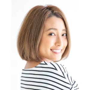三軒茶屋_レディース_ボブ_ミディアム_ストレート_ブラウン