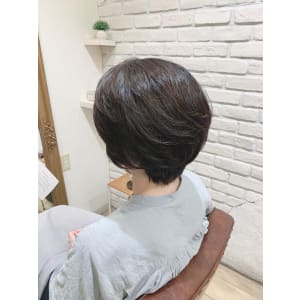 【MAGIC 小名木】大人パーマショートスタイル