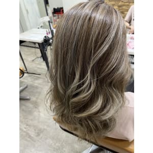 白髪ぼかしハイライト20代30代40代￥15400