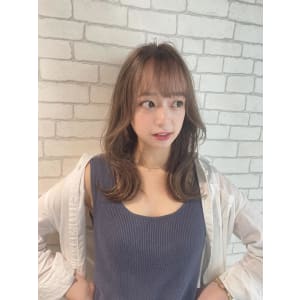 miu&清水大誠　本場韓国風くびれヘア♪