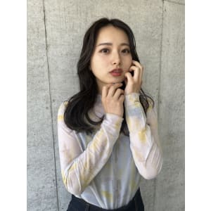 miu&岩本康太　派手になりすぎない大人ハイライト
