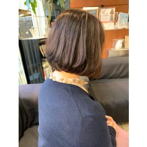 前下がりボブ/ショートボブ/30代40代50代/白髪染め/