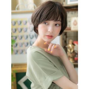 黒髪斜めバング大人かわいいマッシュショート グレージュカラー - COVER HAIR bliss【カバーヘア ブリス】志木/志木南口駅前店【カバーヘア ブリス シキ シキミナミグチエキマエテン】掲載中