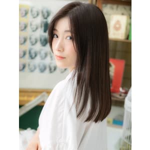 大人かっこいいセンターパートバレイヤージュ　チョコブラウン