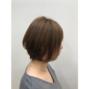前下がり/小顔/アッシュベージュ/20代30代40代/
