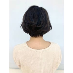 40代50代60代/ひし型/ショートカット/白髪染め/黒髪/