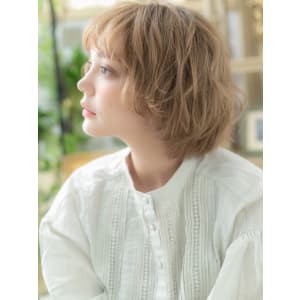 ハイトーンカラー小顔くせ毛風マッシュウルフ シルキーベージュ - COVER HAIR bliss志木南口駅前店【カバーヘア ブリス シキエキミナミグチエキマエテン】掲載中