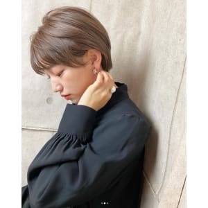 三軒茶屋_レディース_丸みショート_ミルクティ_ベージュ