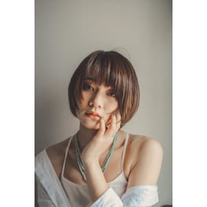 ショートボブ