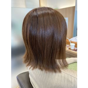 《なるべく切るけど結ぶ。量はしっかり取る》ママの楽ちんへア! - u'i by first【ウイ バイ ファースト】掲載中