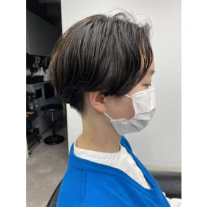 ワンカールニュアンスパーマ_ハンサムショート