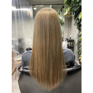 ハニーベージュ_ロングストレート