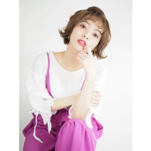 外ハネショート
