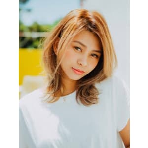 ハイトーンかきあげスタイル