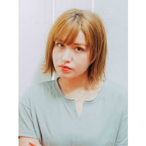 外はねフェザーショート