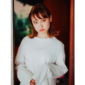 外ハネカーリーストレート