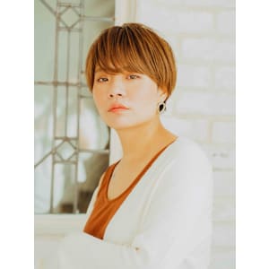 大人ショートボブ