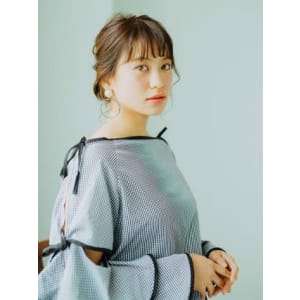 お呼ばれアップスタイル