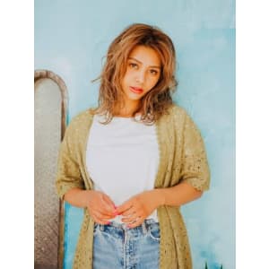 外国人風ミディアムレイヤー