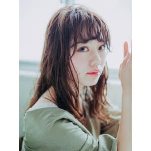 抜け感シースルーバング
