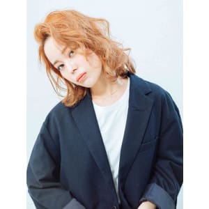 ハイトーンワンレングスミディボブ
