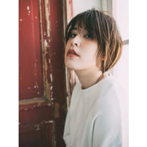 大人人気ひし形ショートボブ