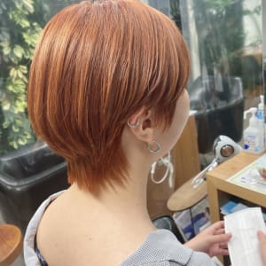 大人可愛い_オレンジブラウン_ショート